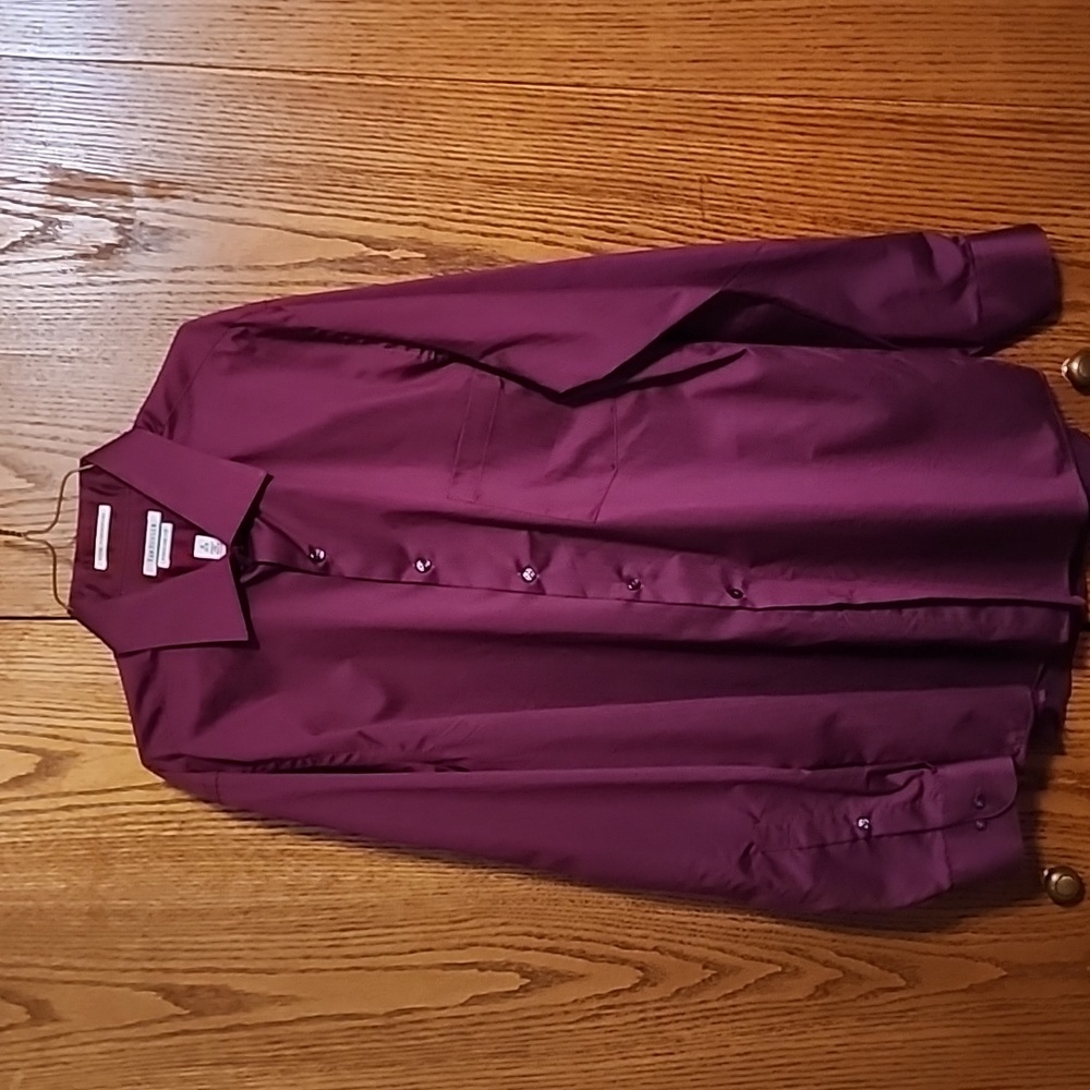 Van Heusen Long Sleeve Dress Shirt, Size 16, 34/35, maroon